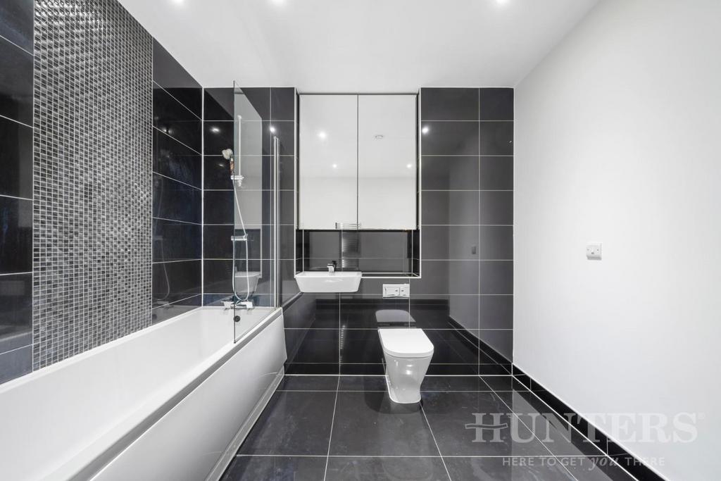 Flat 46, Butterfly Court N15 4 FA-10.jpg