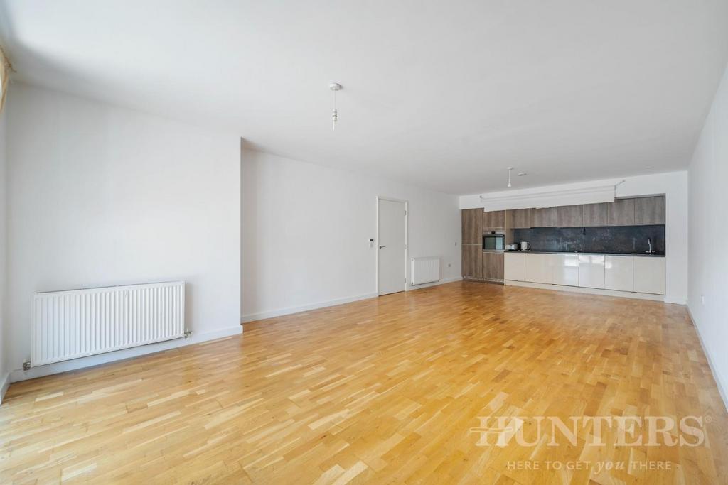 Flat 46, Butterfly Court N15 4 FA-4.jpg