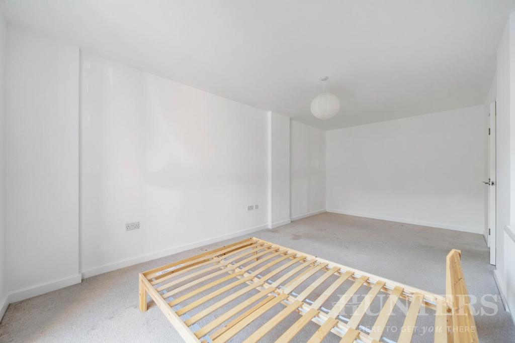 Flat 46, Butterfly Court N15 4 FA-8.jpg