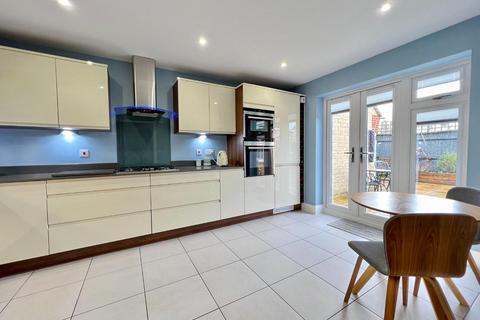 13 Broad Meadow, Leonard Stanley, Stonehouse, GL10 3PG
