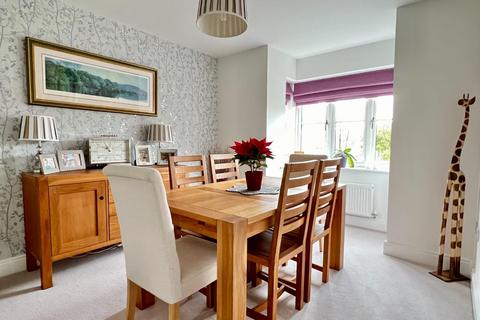 13 Broad Meadow, Leonard Stanley, Stonehouse, GL10 3PG