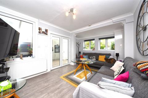 4 bedroom semi-detached house for sale, Hertford Road, East Finchley, N2