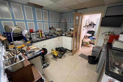 Farm for sale - 23 Piccadilly, Stoke-On-Trent