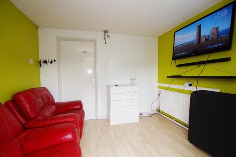 2 Godolphin Close, Freshbrook, Swindon, SN5 8RL