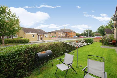 2 Godolphin Close, Freshbrook, Swindon, SN5 8RL
