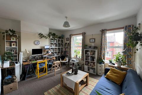 3 bedroom end of terrace house for sale - Wilton Road, Chorlton