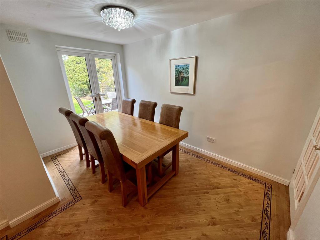 Extended dining room