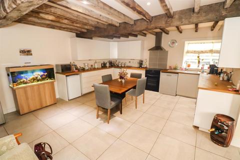 The Cottage, The Lodge Black Park, Chirk, Wrexham, LL14 5AU