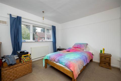 7 Coleridge Road, Croydon, CR0 7BS