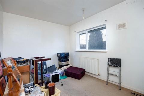 7 Coleridge Road, Croydon, CR0 7BS
