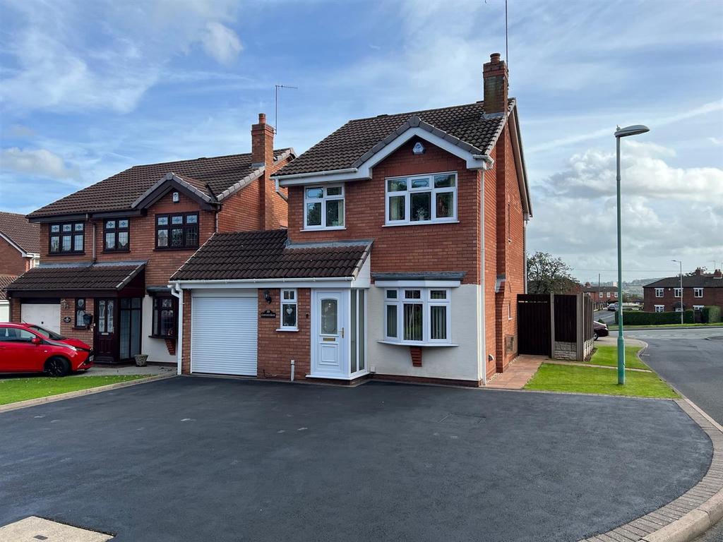 Coppice Rise, Brierley Hill, DY5 1DN 3 bed detached house for sale £