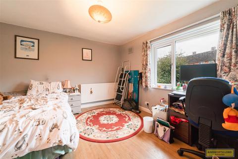 26 Hodder Grove, Darwen, BB3 0JP