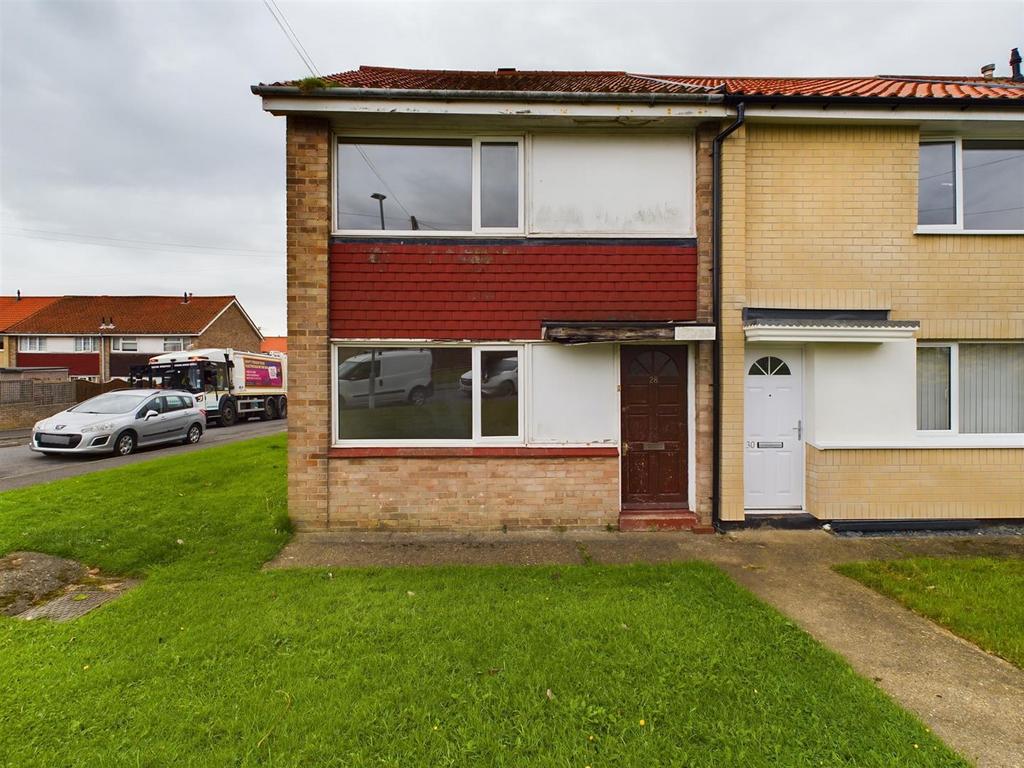 Carnaby Avenue, Bridlington 2 bed terraced house for sale £94,950