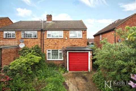 41 Forest Road, Cheshunt, Waltham Cross, EN8 9DB