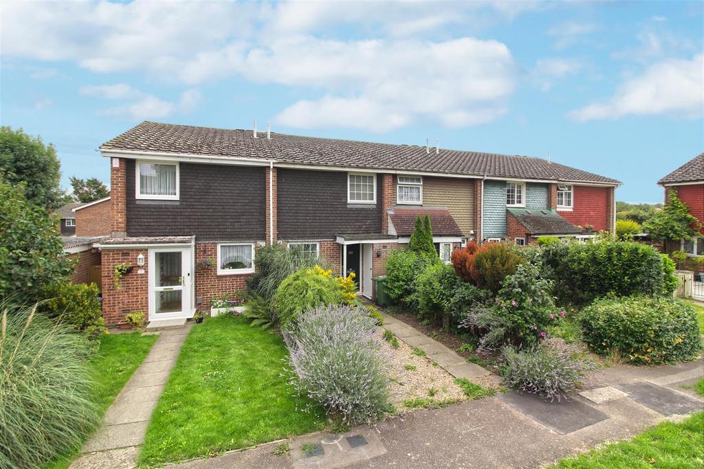 Cowles, Cheshunt 3 bed terraced house for sale £390,000