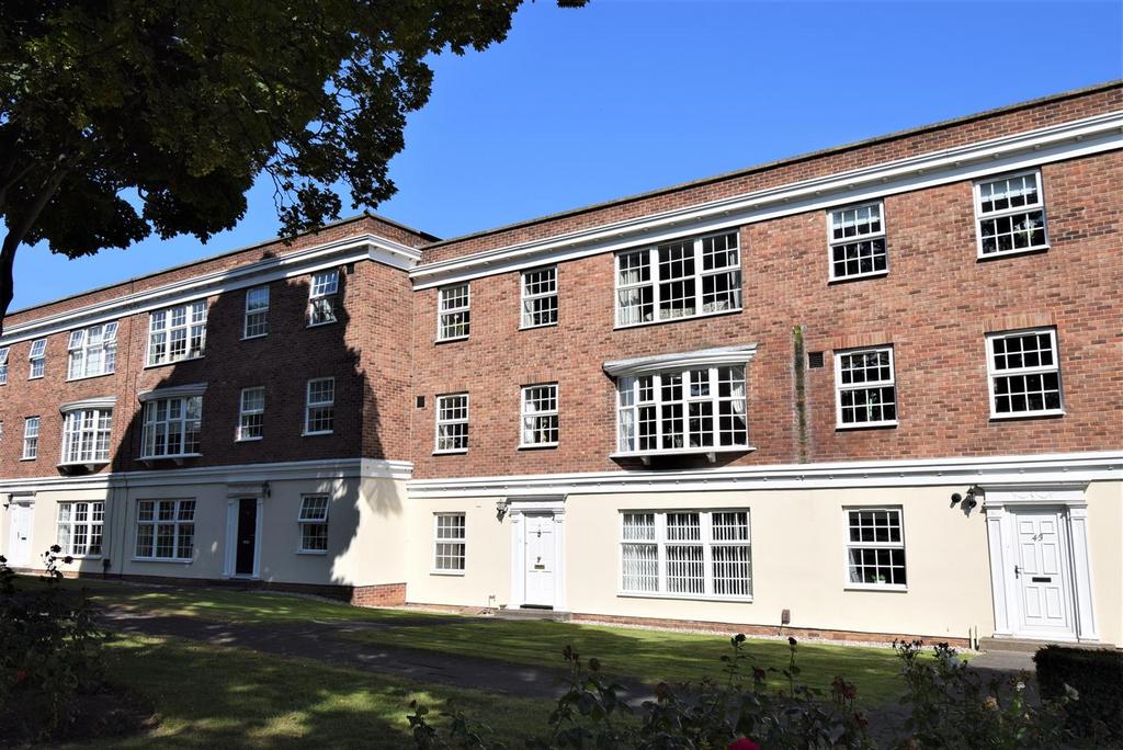Kensington Court, South Shields 2 bed flat for sale £175,000