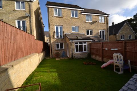 4 bedroom semi-detached house for sale, Black Myres Close, Queensbury, Bradford