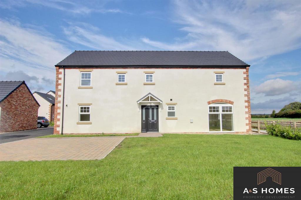 Little Storkhill Meadow, Hull Bridge Road, Tickton 4 bed detached house