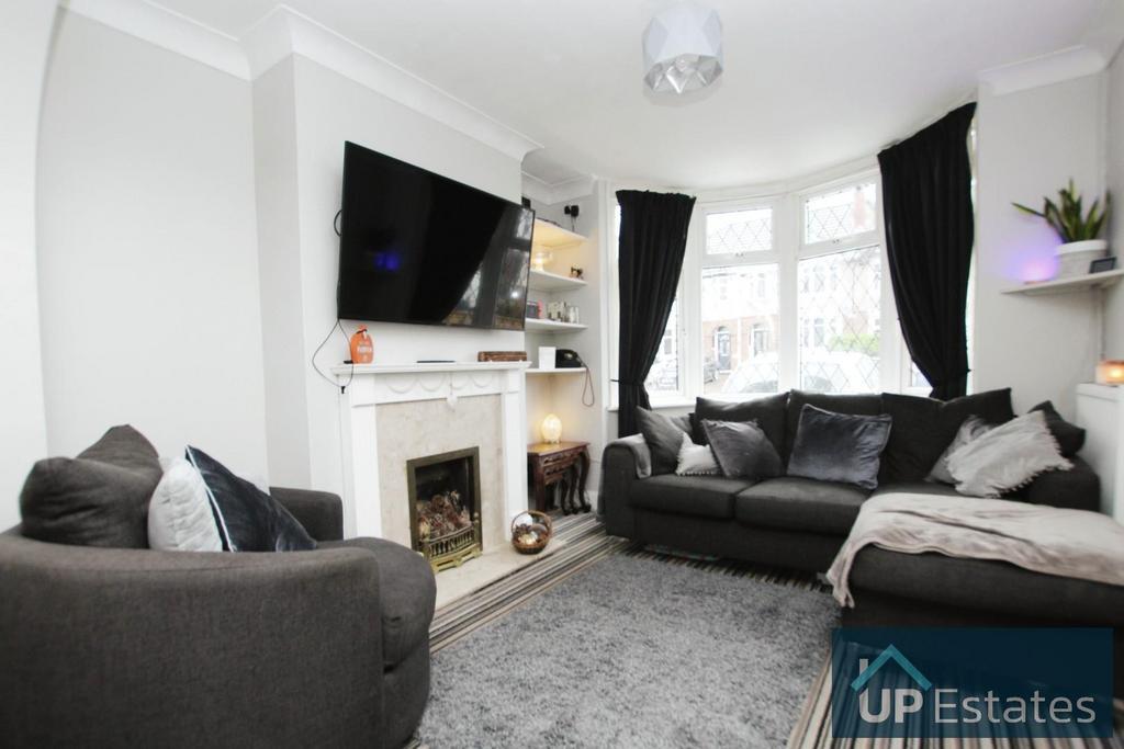 Ashington Grove, Whitley, Coventry 3 bed terraced house for sale £240,000