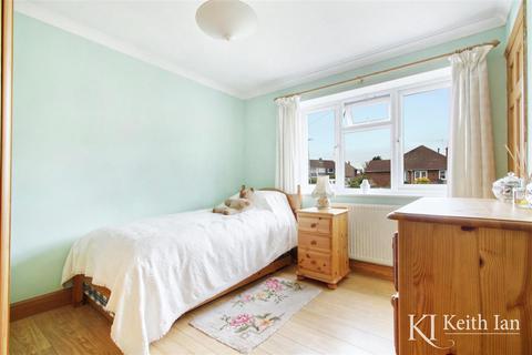 138 Eastfield Road, Waltham Cross, EN8 7ET