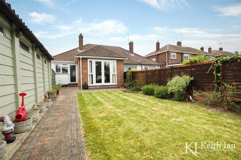 138 Eastfield Road, Waltham Cross, EN8 7ET