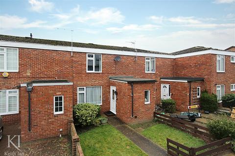 39 Davison Drive, Cheshunt, Waltham Cross, EN8 0SP
