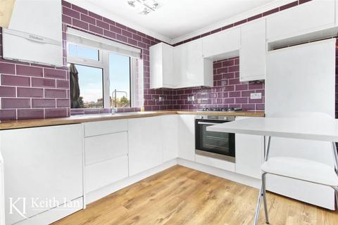 1 bedroom apartment for sale, Turners Hill, Cheshunt, EN8