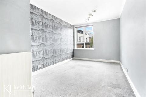 1 bedroom apartment for sale, Turners Hill, Cheshunt, EN8