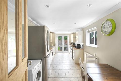 49 Lordship Road, Cheshunt, Waltham Cross, EN7 5DR