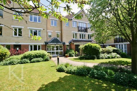 2 bedroom retirement property for sale, Edwards Court, Cheshunt