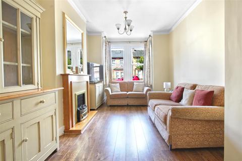 40 Lordship Road, Cheshunt, Waltham Cross, EN7 5DP