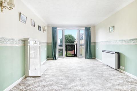 1 bedroom retirement property for sale, Turners Hill, Cheshunt