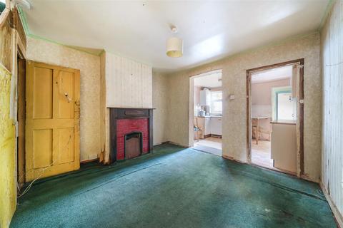 1 Rushett Close, Thames Ditton, KT7 0UR