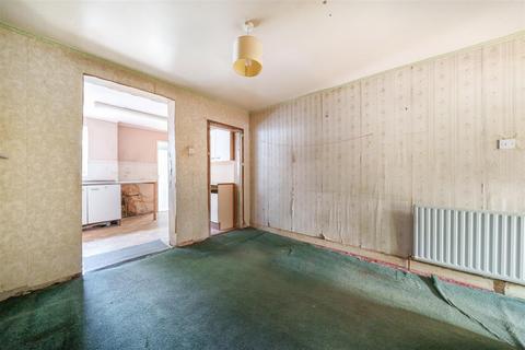 1 Rushett Close, Thames Ditton, KT7 0UR