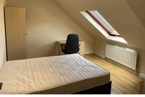 4 bedroom apartment to rent - Osborne Road, Newcastle upon Tyne, NE2 2AJ