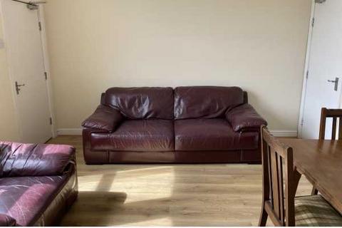 5 bedroom maisonette to rent - Rothbury Terrace, Newcastle upon Tyne, NE6 5XJ