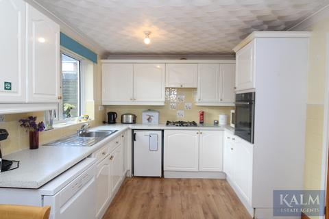 48 Nodes Drive, Stevenage, SG2 8AH