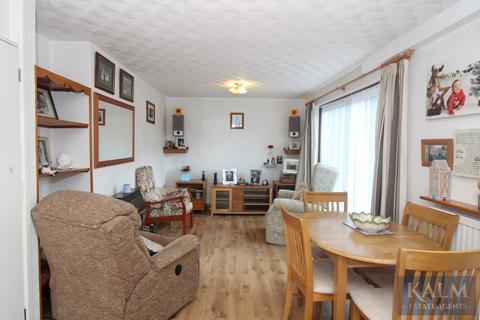 48 Nodes Drive, Stevenage, SG2 8AH