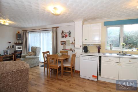 48 Nodes Drive, Stevenage, SG2 8AH