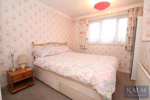48 Nodes Drive, Stevenage, SG2 8AH