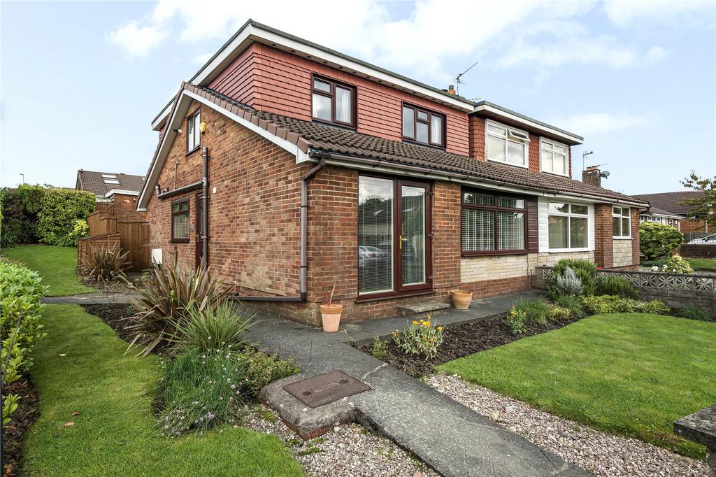 Bowland Close, High Crompton, Shaw, Oldham, OL2 3 bed semidetached house for sale £315,000