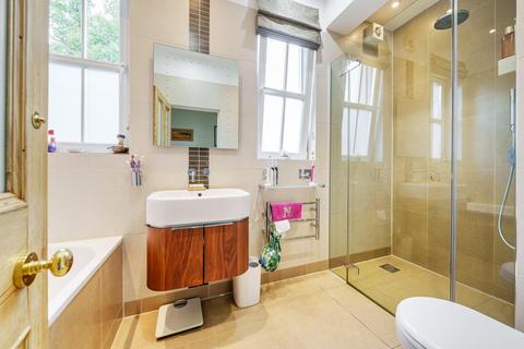 1 Cliveden Road, London, SW19 3RD