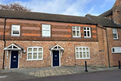 1 bedroom flat to rent, St. Anne's Mews, Wantage