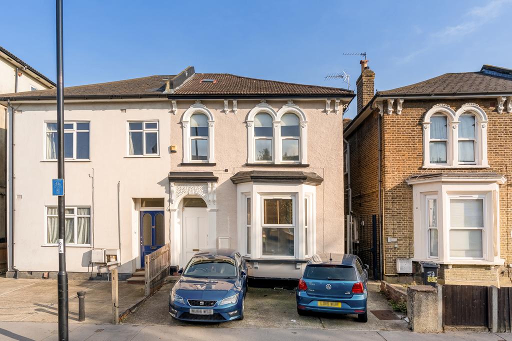 90 Oakfield Road, Croydon CR0 2 bed flat for sale £290,000
