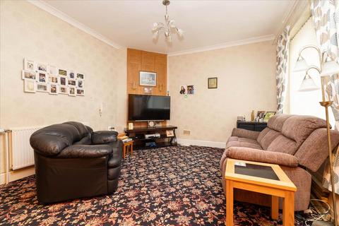 37 Easthouses Road, Easthouses, Dalkeith, EH22 4EB