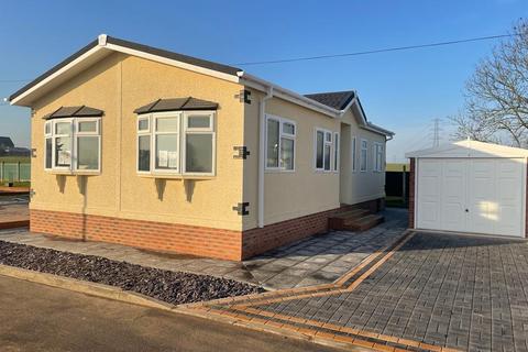 2 bedroom park home for sale - Newark, Nottinghamshire, NG23