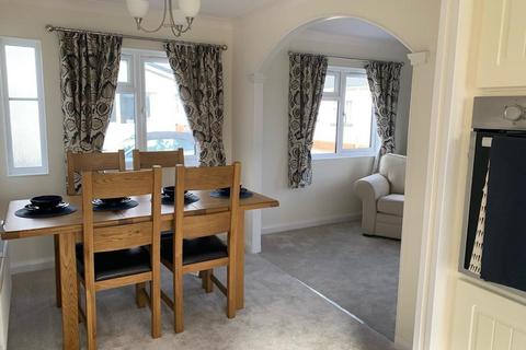 2 bedroom park home for sale, Newark, Nottinghamshire, NG23