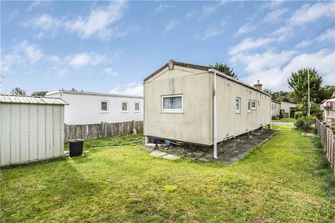 1 bedroom bungalow for sale, Albert Avenue, Penton Park, Chertsey, Surrey, KT16