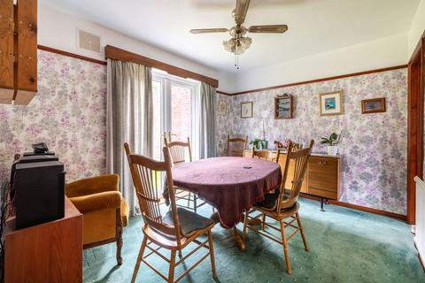 3 bedroom terraced house for sale - Wolfs Wood, Oxted, RH8
