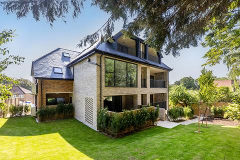 Flat 1, 1 South Drive, Coulsdon, CR5 2BJ
